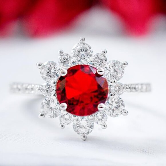 Red Ruby  Flower / Snowflake Gemstone Ring, 925 Sterling Silver Charmed Aroma - Picture 1 of 4